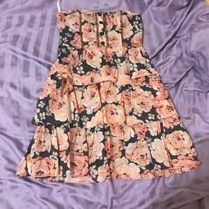 Strapless sweetheart floral dress